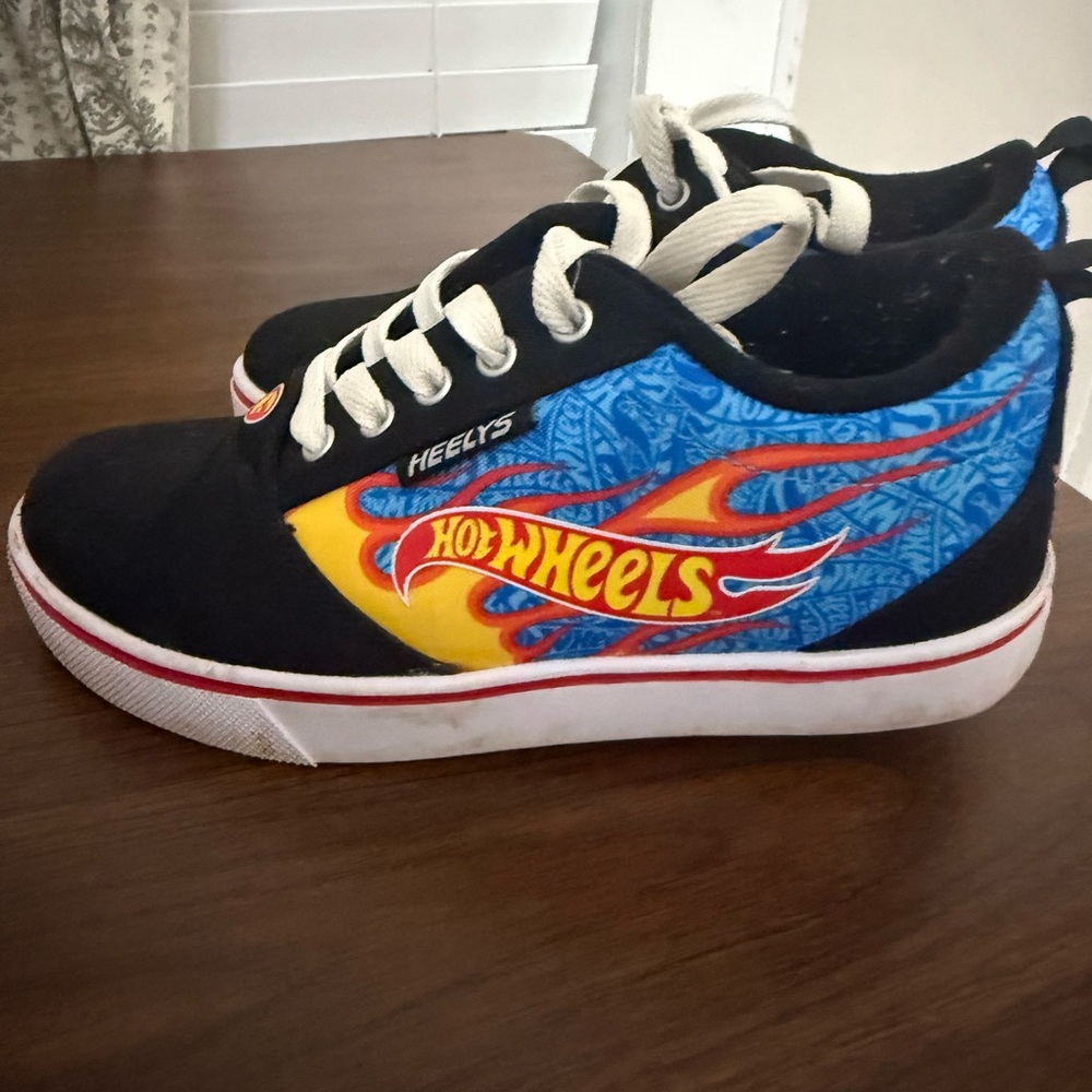 Heelys Hot Wheels Sneakers - Black, Blue, Yellow
